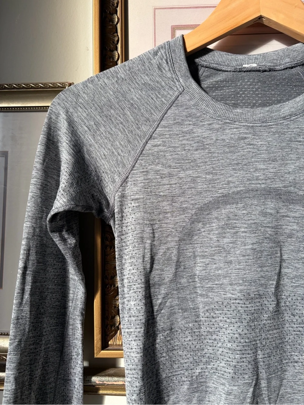 Lululemon Swiftly Tech Long Sleeve 2